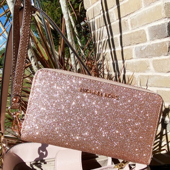 Michale kors large satchel & wallet - Picture 5 of 8